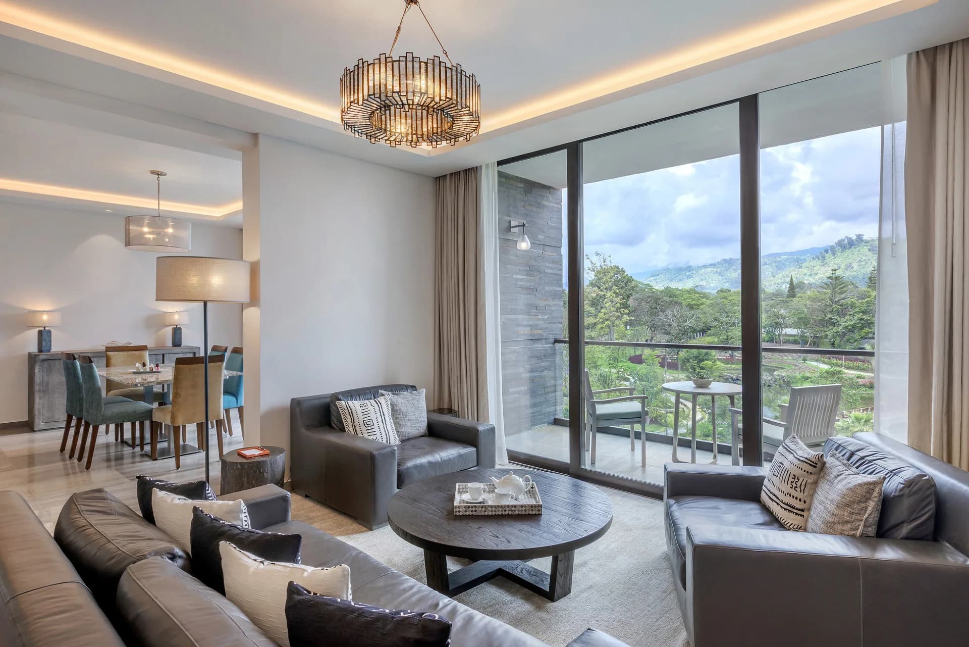 Gran Meliá Arusha suite interior