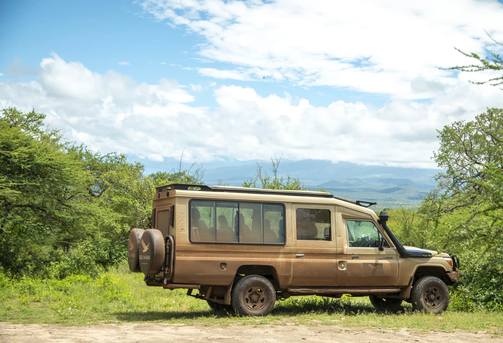 12 Days / 11 Nights FAM route: Arusha → Tarangire → Manyara → Ngorongoro → Serengeti → Fly to Arusha